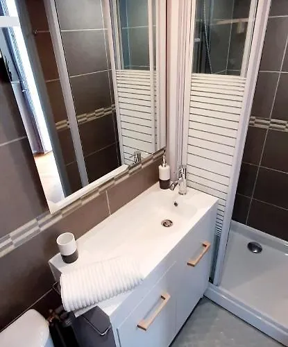 3 Etoiles Le 102, Aix Les Bains Centre Thermes Palace Le Beau Site Апартаменты *