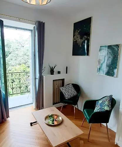 3 Etoiles Le 102, Aix Les Bains Centre Thermes Palace Le Beau Site Апартаменты Экс-ле-Бен