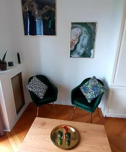 Apartment 3 Etoiles Le 102, Aix Les Bains Centre Thermes Palace Le Beau Site