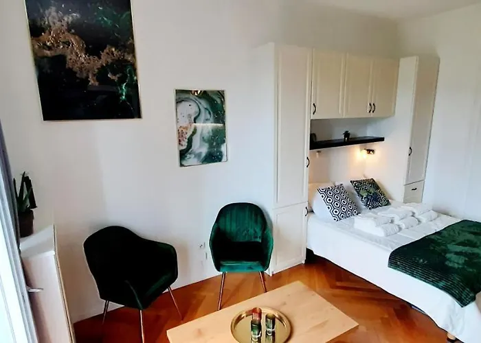 3 Etoiles Le 102, Aix Les Bains Centre Thermes Palace Le Beau Site Aix-les-Bains